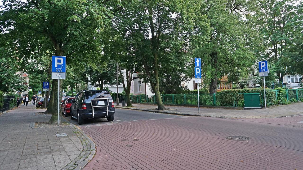Pomorskie Ceynowy 1 Deluxe Lägenhet Sopot